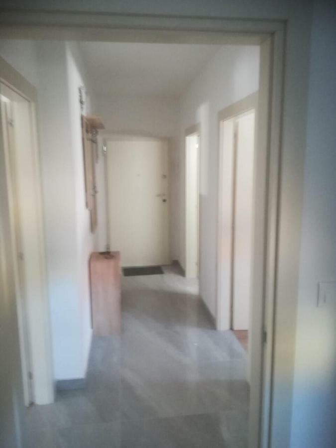 Apartman Ki Apartment Pula Bagian luar foto